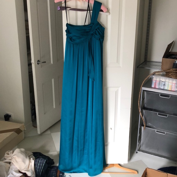 Beautiful Deep Teal Gown - Picture 1 of 5